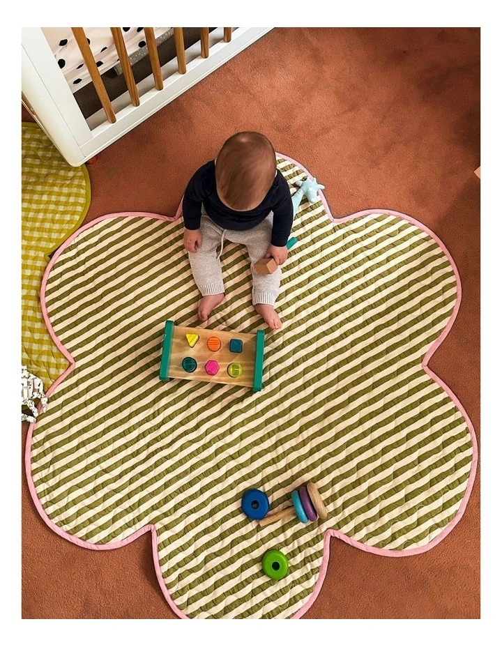 Pistachio Seersucker Playmat image 2