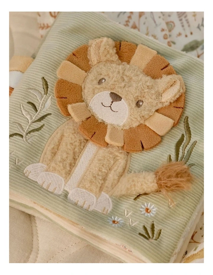 Safari Friends Activity Booklet image 4