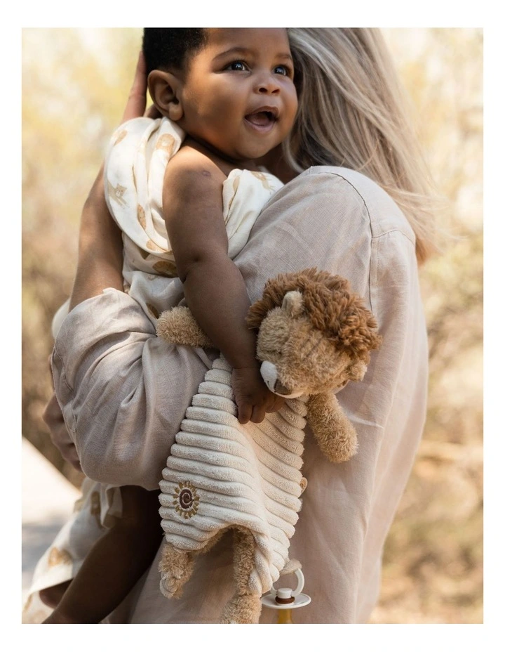 Safari Friends Cuddle Cloth Lion image 2