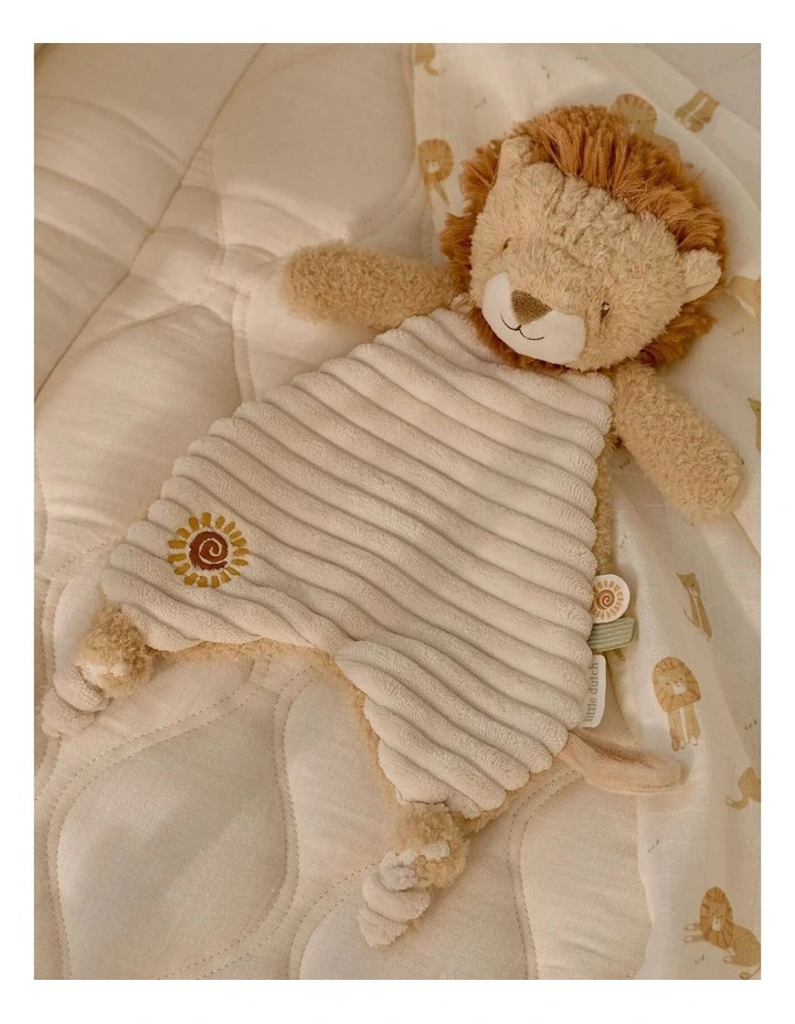 Safari Friends Cuddle Cloth Lion image 5