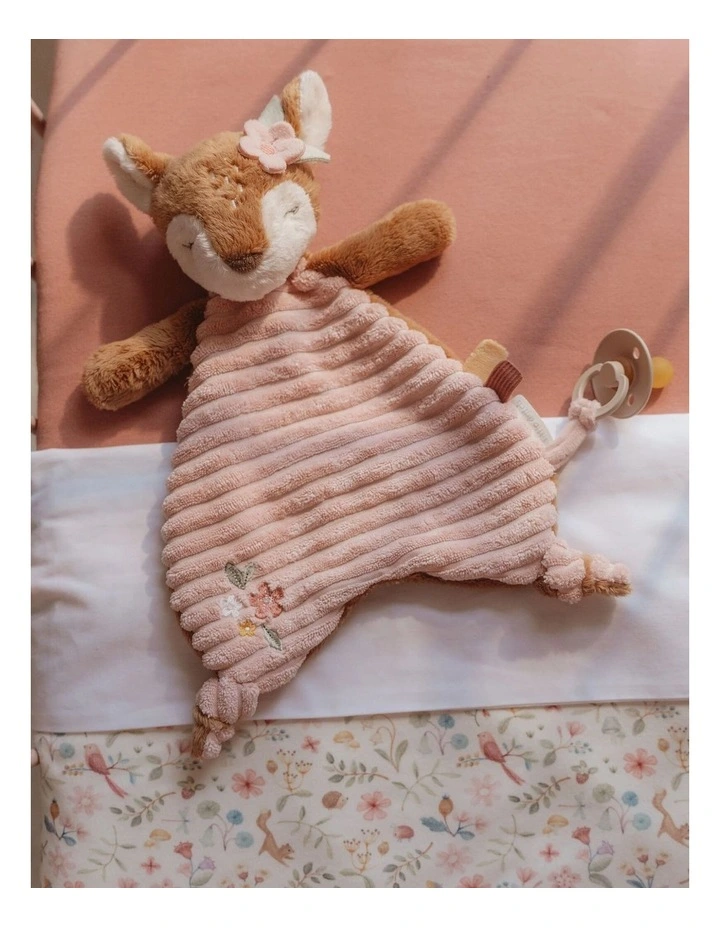 Fairy Garden Cuddle Cloth - Deer image 3