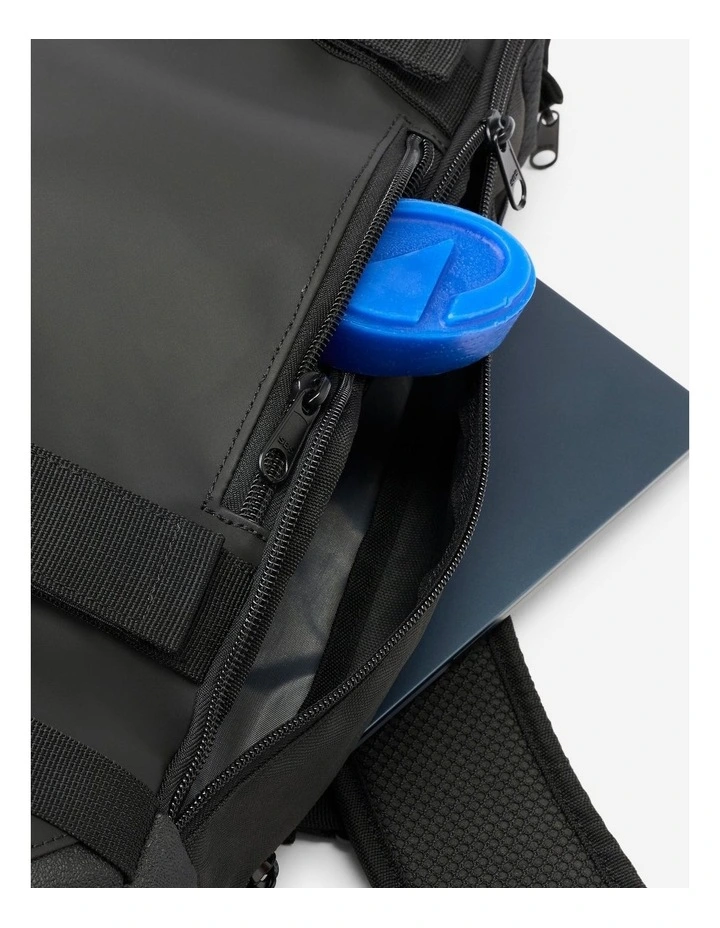 Decathlon | SKATE BACKPACK ROLLTOP BP500 WITH BUILT-IN SKATE TOOL image 4