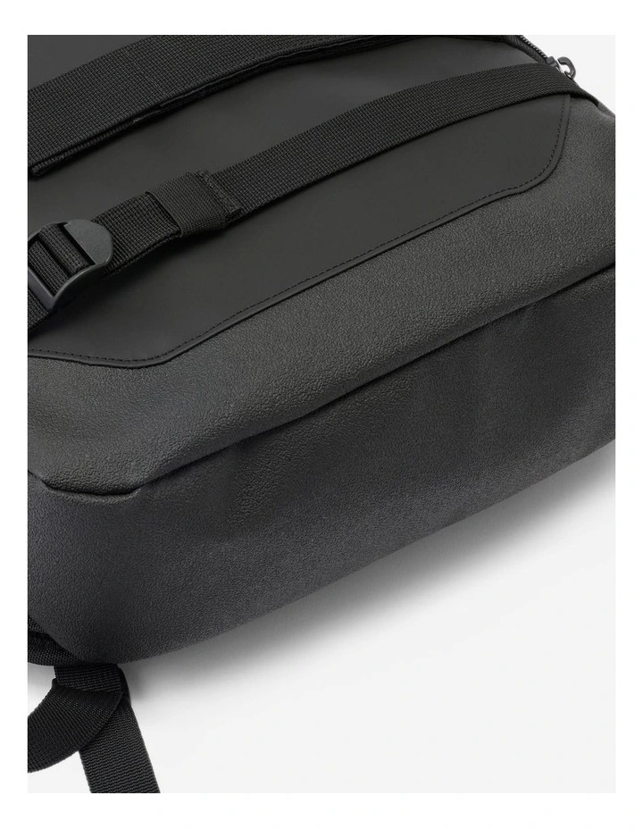 Decathlon | SKATE BACKPACK ROLLTOP BP500 WITH BUILT-IN SKATE TOOL image 5