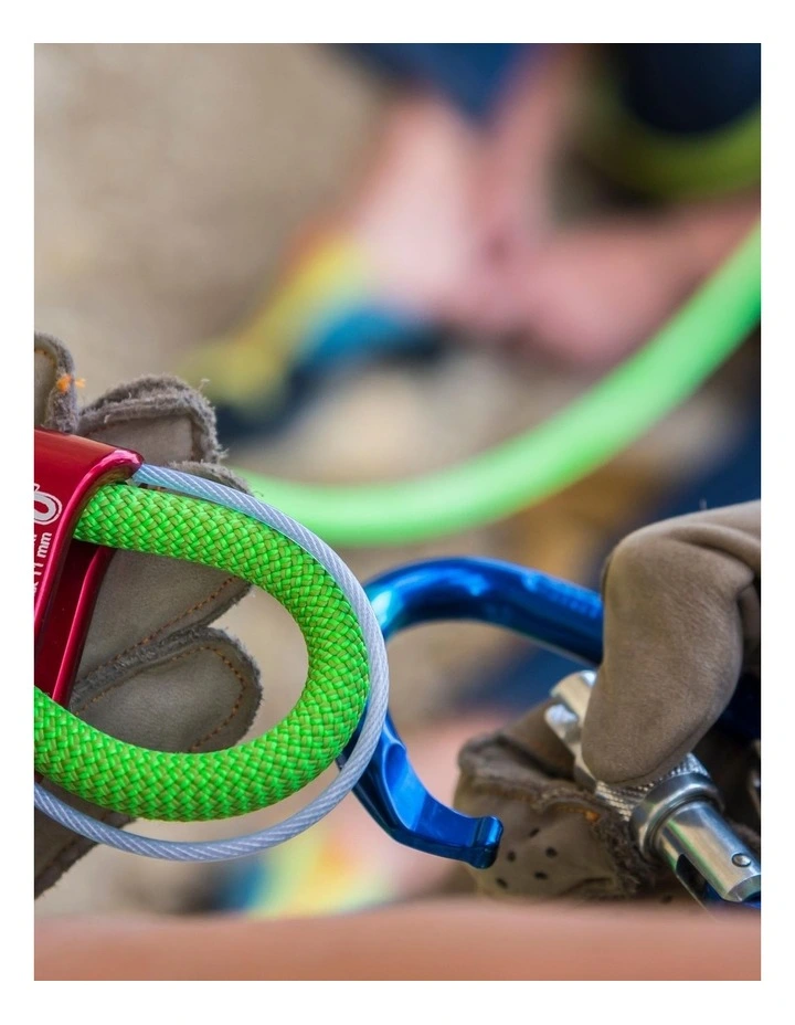 Decathlon | Karo - Red image 4