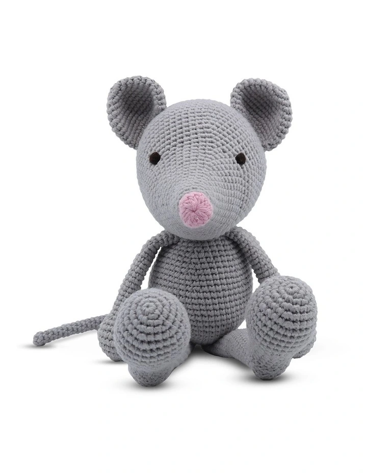 Mouse Med sitting image 1