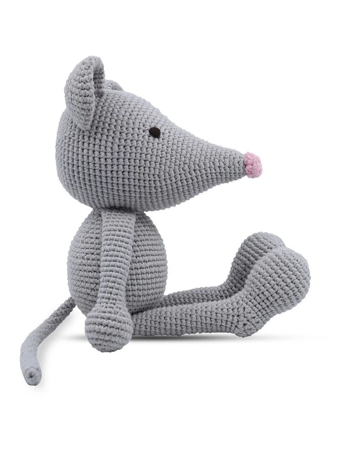 Mouse Med sitting image 2