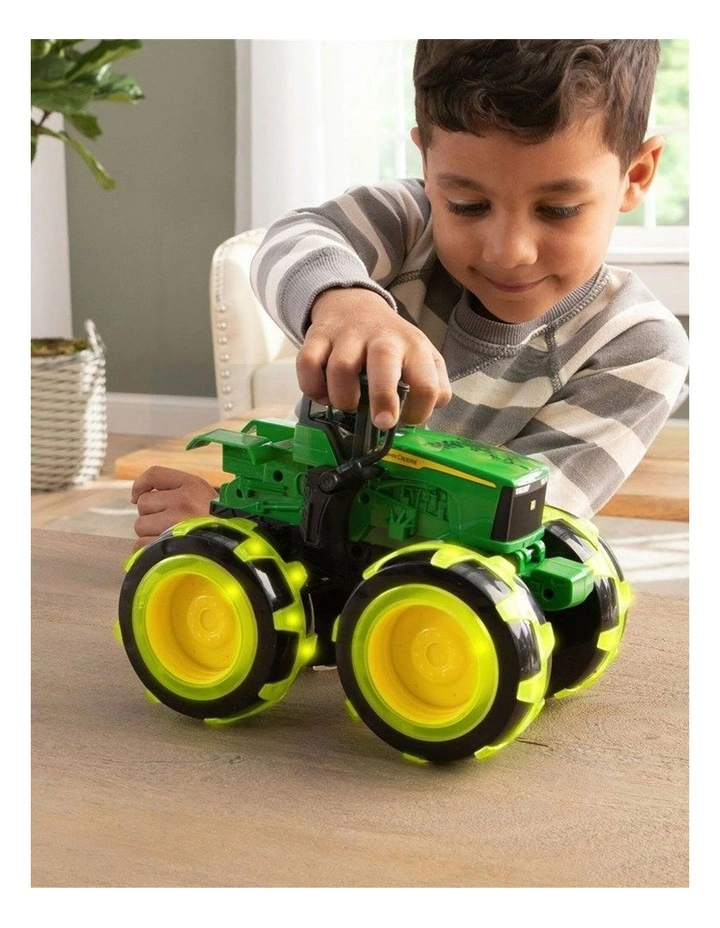 John Deere Monster 23cm 4WD Tractor w/ Treads Light Wheels Kids Toy 3y  Green image 2