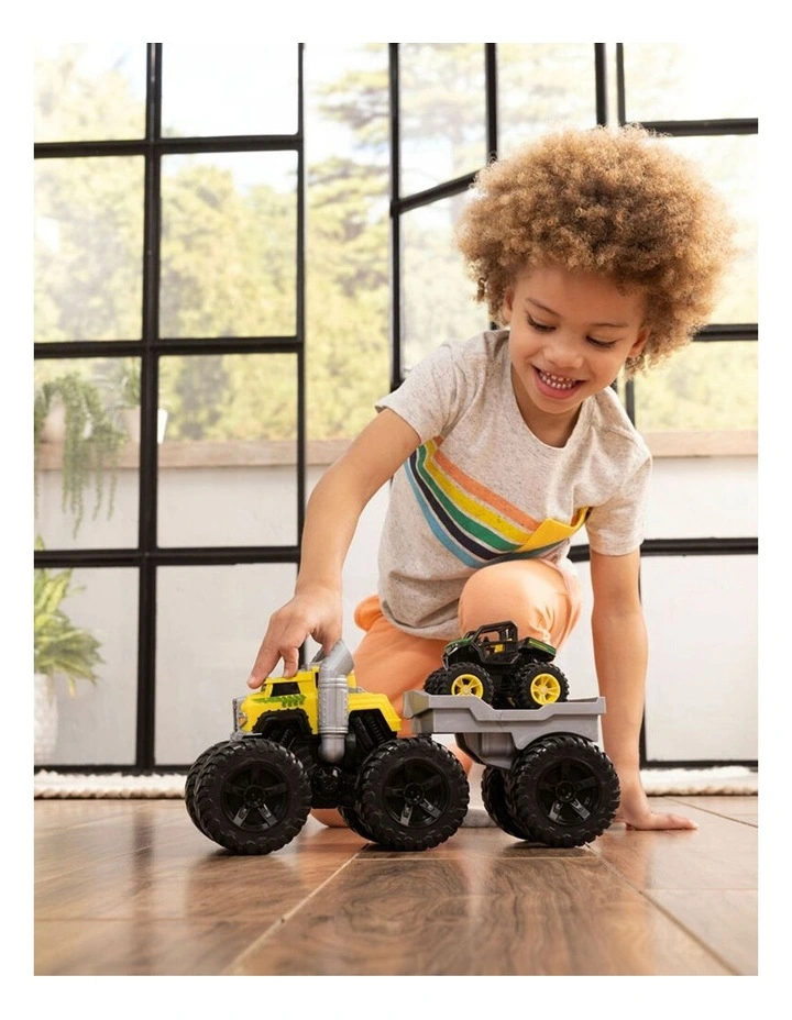 John Deere Monster Treads Roaring Rev Up Hauler Vehicle Toy 36x22cm Kids 3y image 6