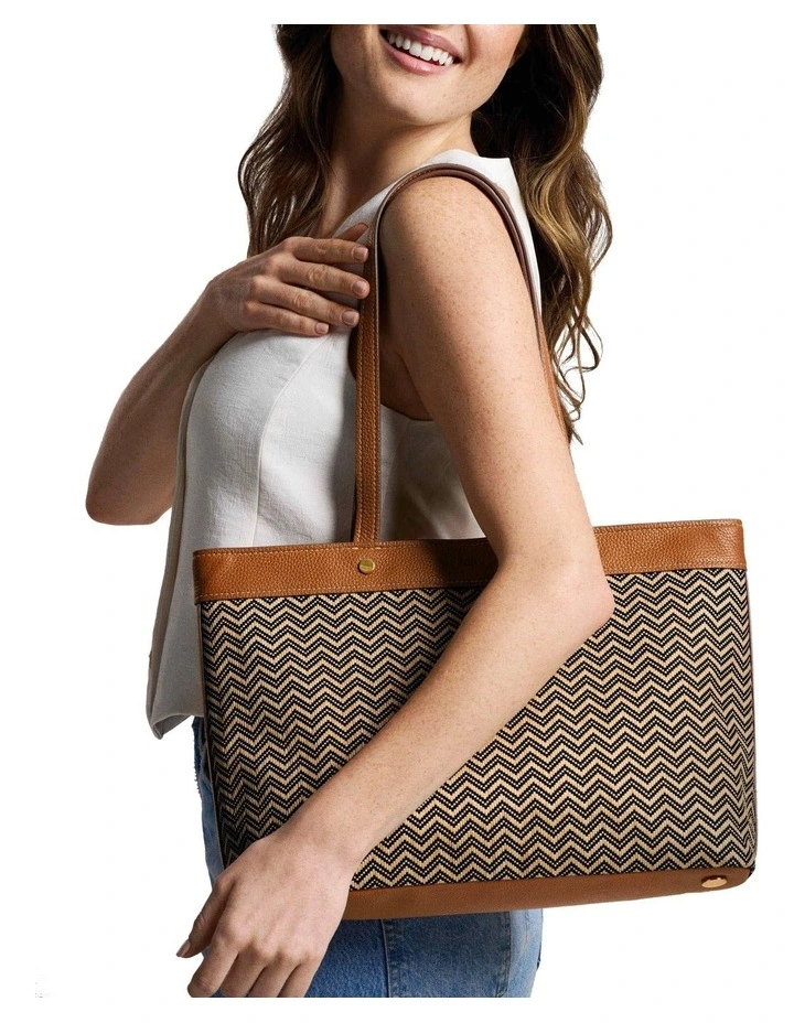 Jessie Tote Bag in Brown image 5