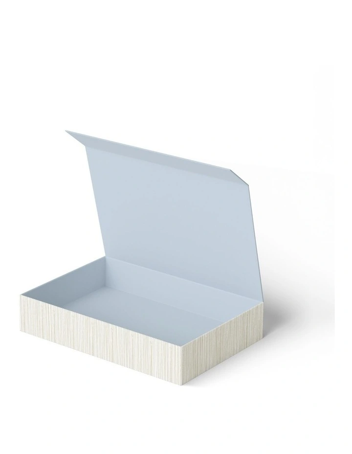Medium Magnetic Gift Box in Botanic On White image 2