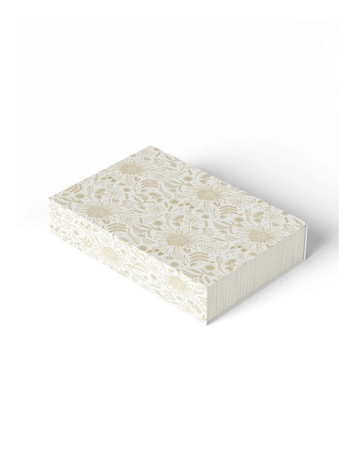 Large Magnetic Gift Box in Botanic On White image 1