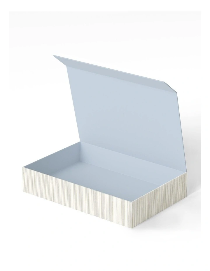 Extra Large Magnetic Gift Box in Botanic On White image 2