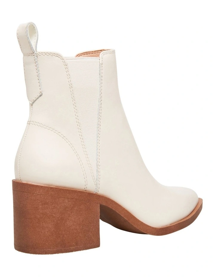 Steve madden audience bone leather booties Clearance