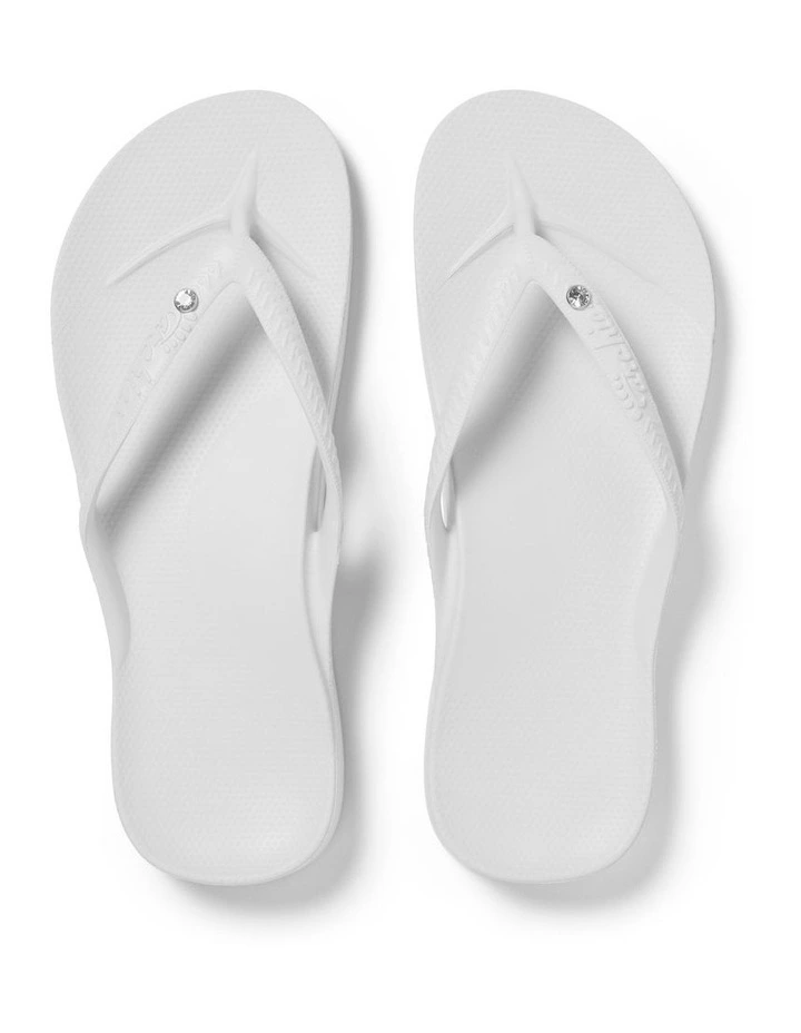 Arch Support Thongs in Crystal White image 2