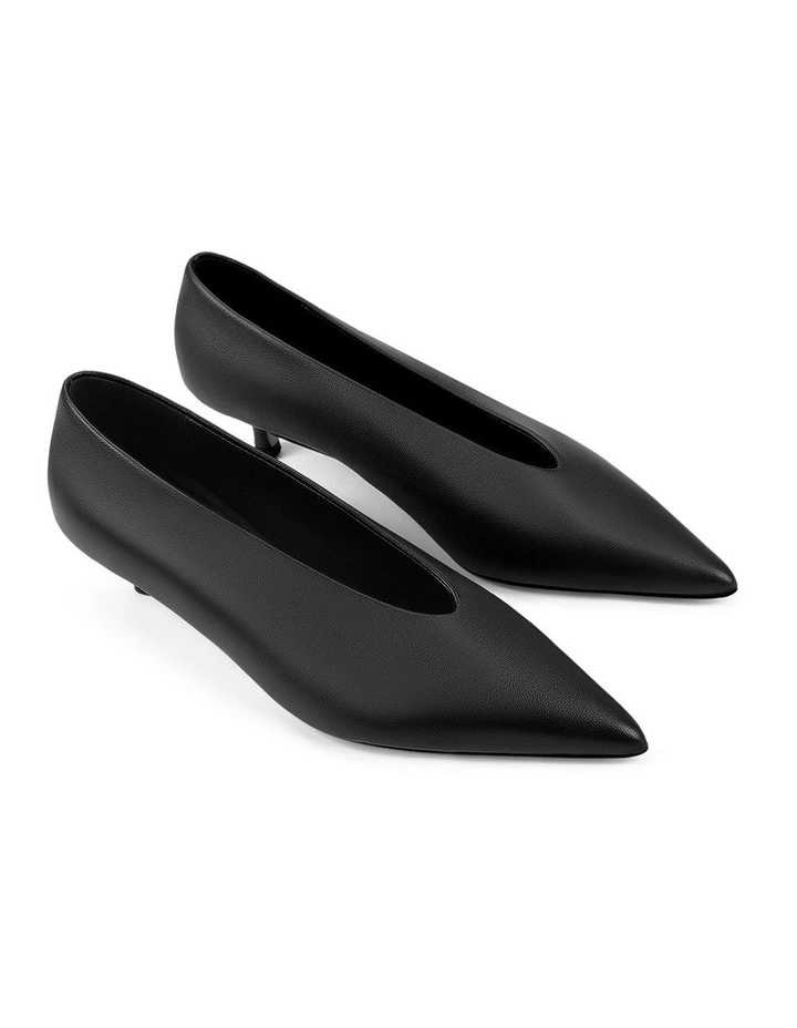 Flynn Point Toe Pumps in Black image 2