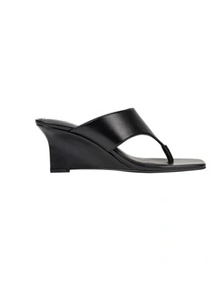 Aurelia Thong Wedges in Black Vintage