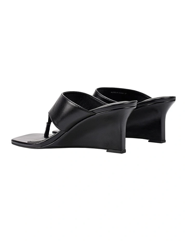 Aurelia Thong Wedges in Black Vintage image 4