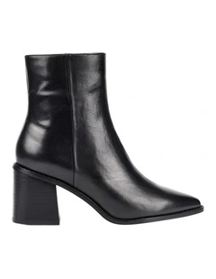 Douglas Ankle Boots in Black