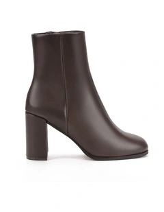 Libby Ankle Boots in Chocolate Brown