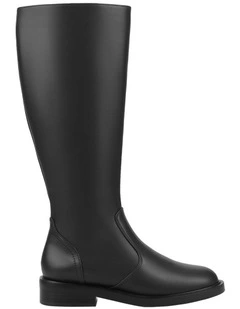 Capri Riding Boots in Black