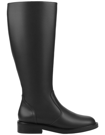 Black Leather colour