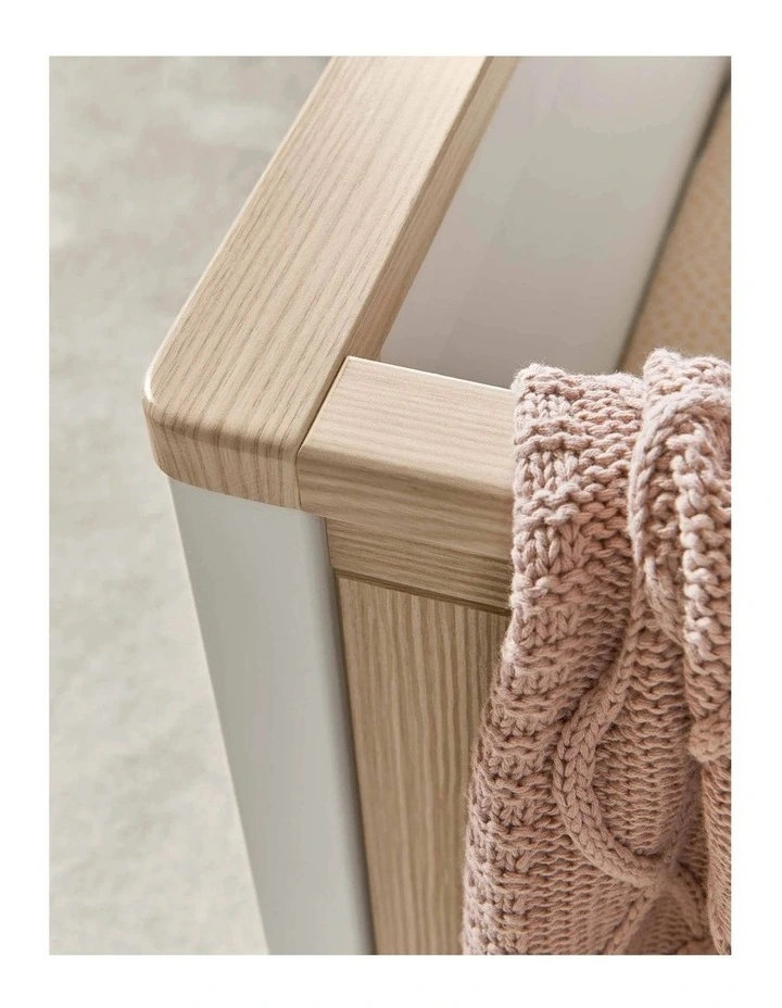 Harwell Cotbed in White image 3