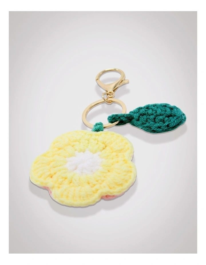Crochet Flower Reservable Keyring in Multi image 2