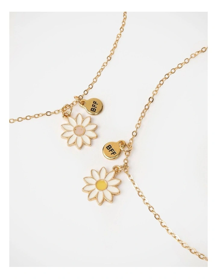 Wishes Best Friends Daisy Necklace Set image 2