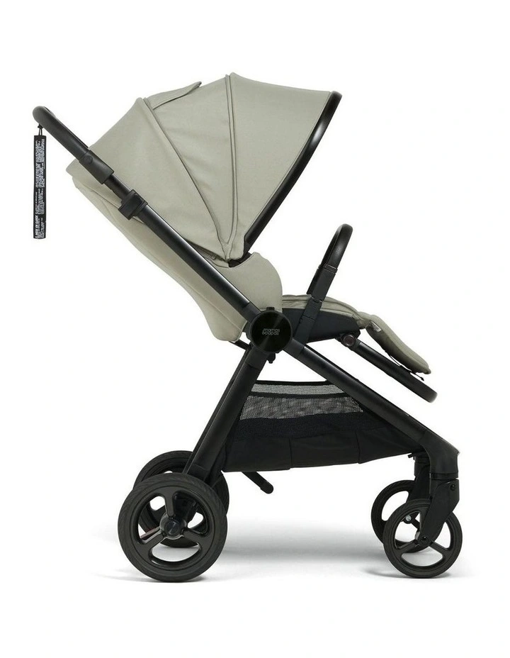 Vardo Pram in Sage image 2
